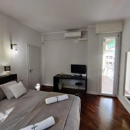 アパート Elisir ジェノヴァ